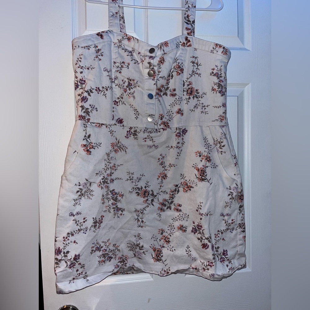 XXXL/21 white overall dress with pink flowers